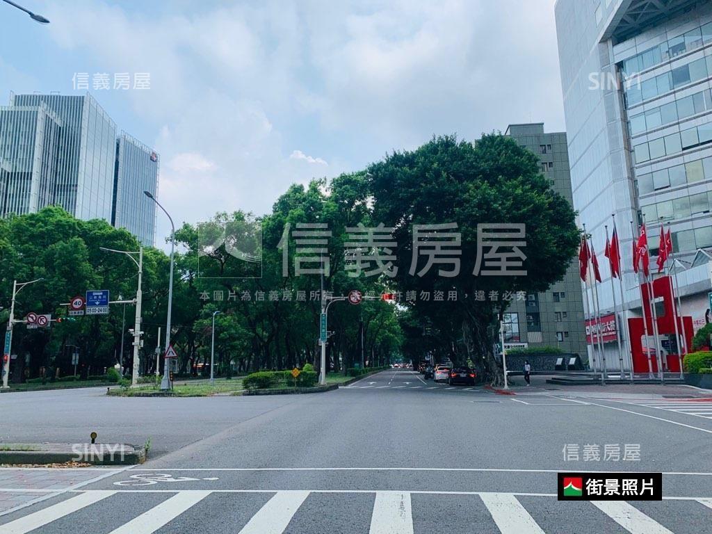 小巨蛋旁車位自用收租房屋室內格局與周邊環境