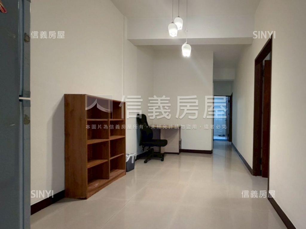 公園捷運美寓自用兼收租房屋室內格局與周邊環境