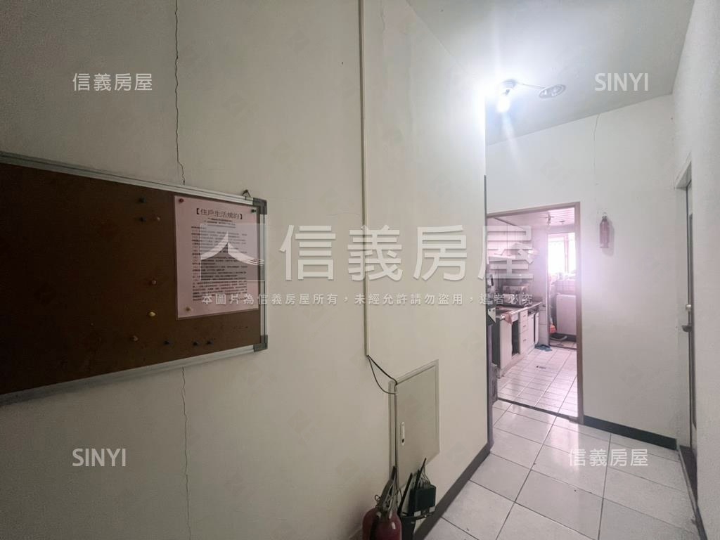 世貿名人稀有好屋房屋室內格局與周邊環境