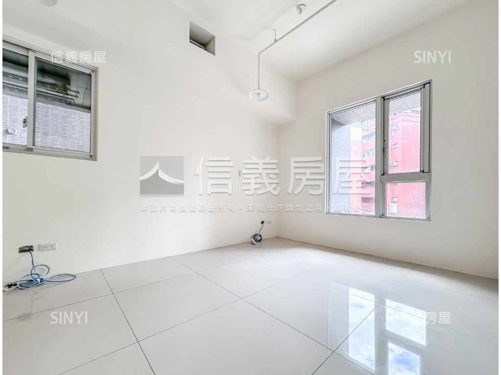 忠孝詠吉房屋室內格局與周邊環境