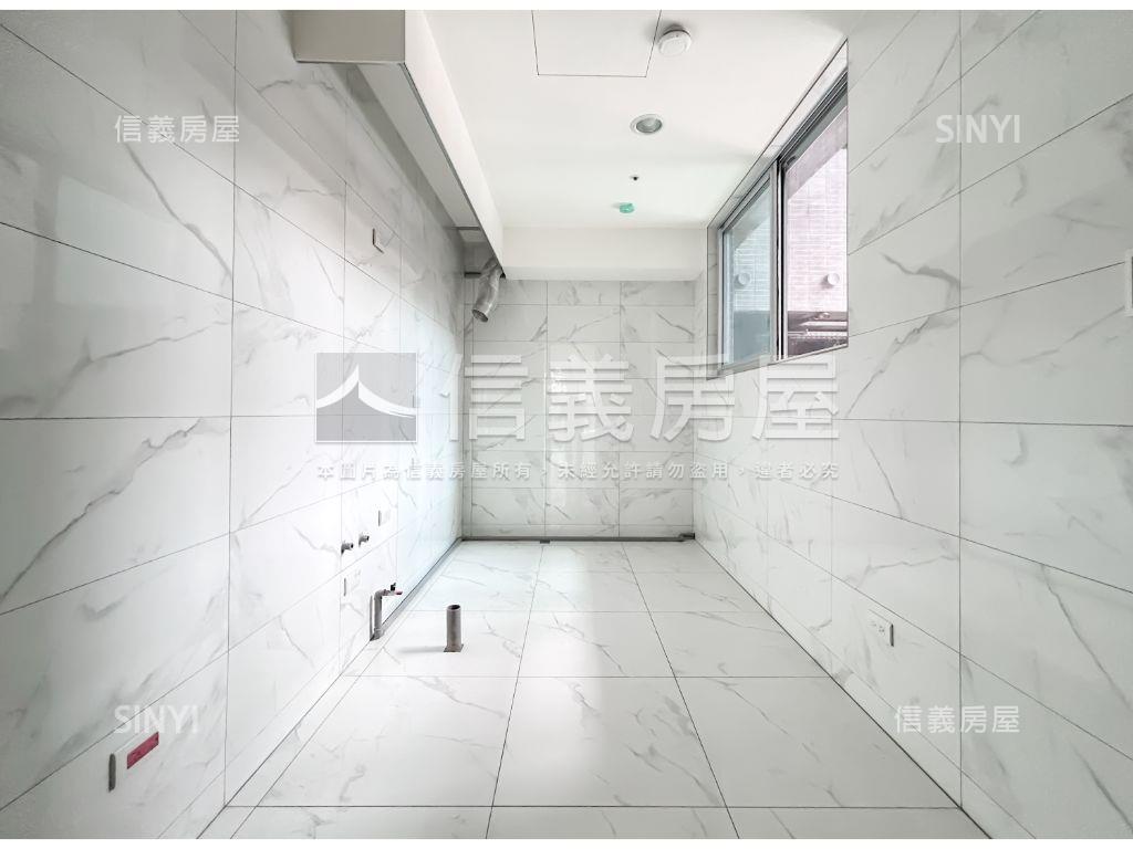 忠孝詠吉房屋室內格局與周邊環境