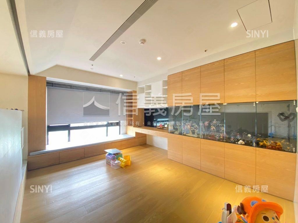 真愛＊中悅維也納景觀美屋房屋室內格局與周邊環境