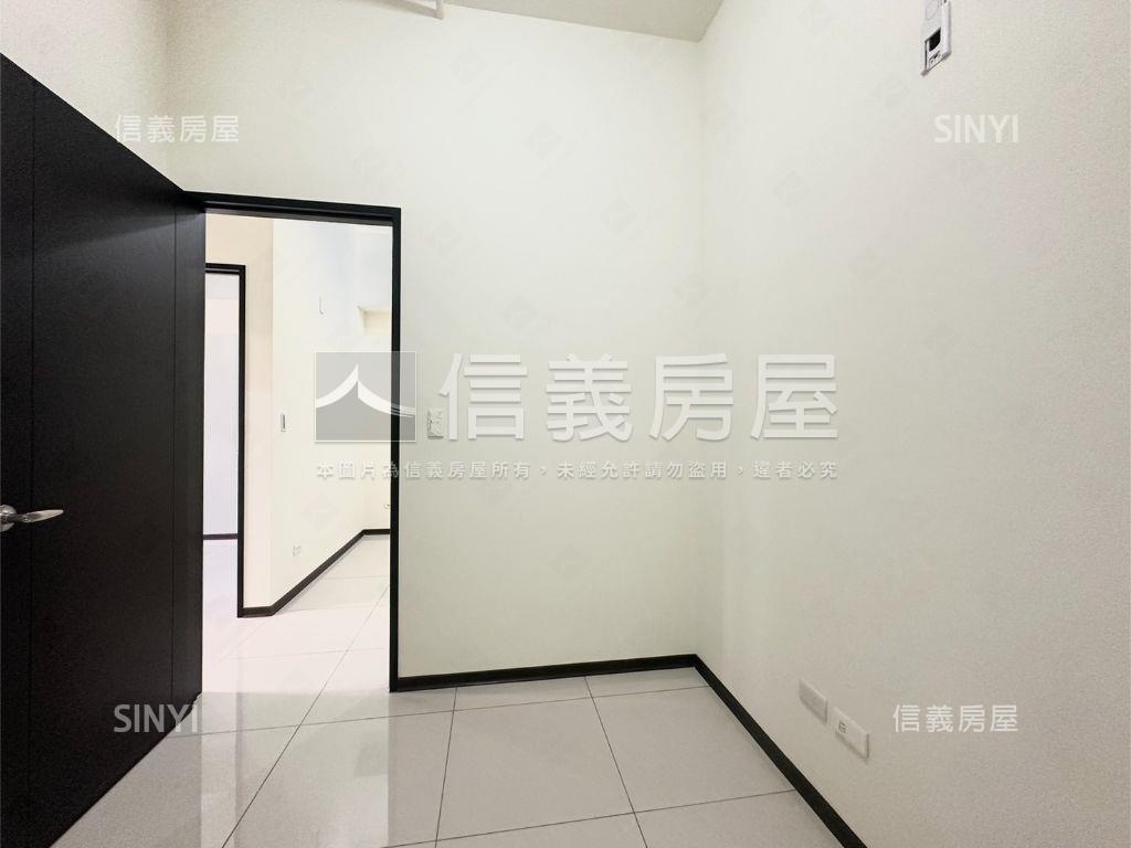 漢皇３房坡平車房屋室內格局與周邊環境