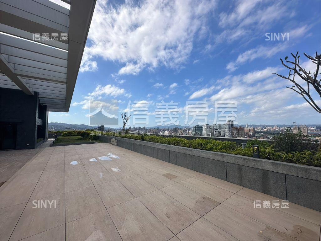 漢皇３房坡平車房屋室內格局與周邊環境