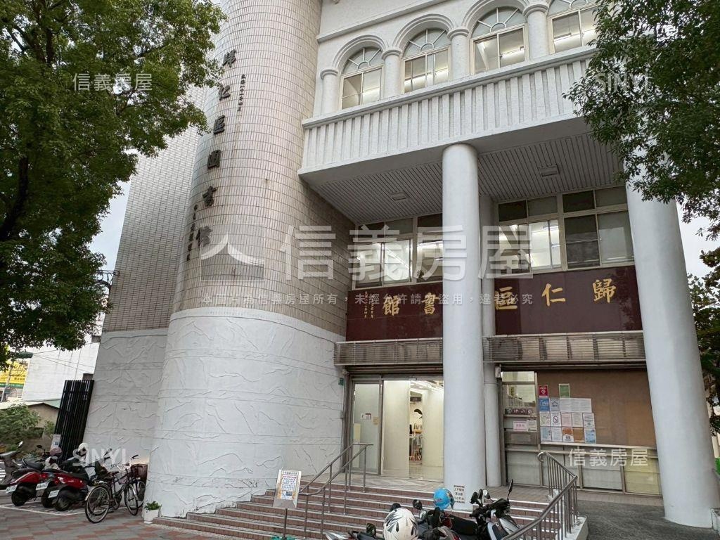 歸仁臨路方正好規劃土地Ｂ房屋室內格局與周邊環境