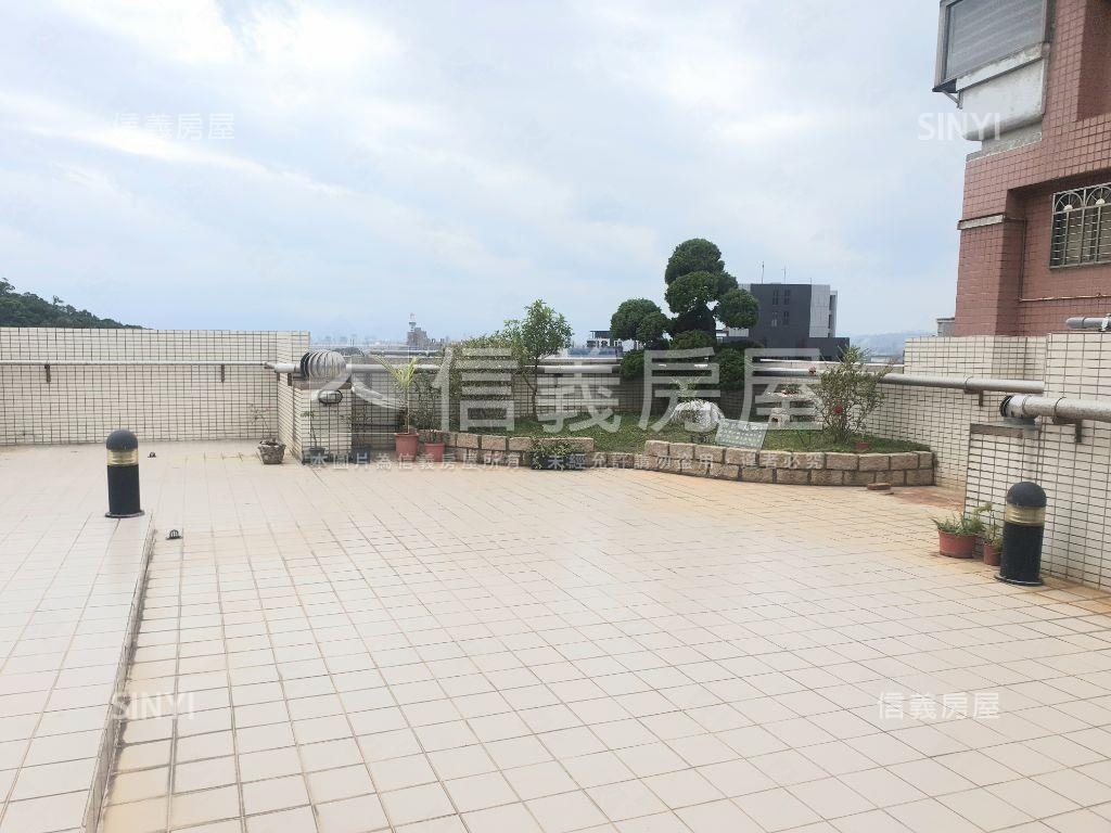 天慕邊間雙採光溫泉宅房屋室內格局與周邊環境