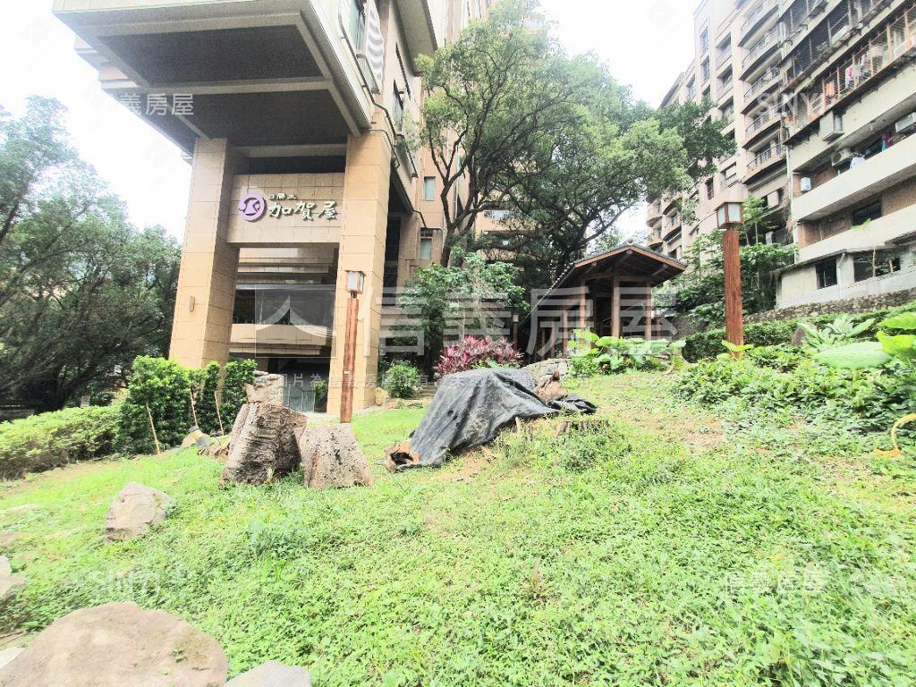 天慕邊間雙採光溫泉宅房屋室內格局與周邊環境