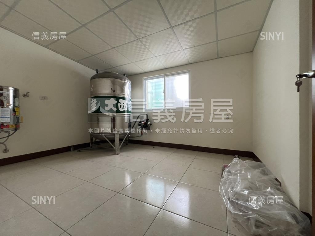 近文化中心質感透天房屋室內格局與周邊環境