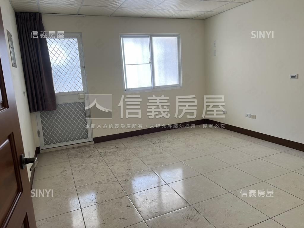 近文化中心質感透天房屋室內格局與周邊環境