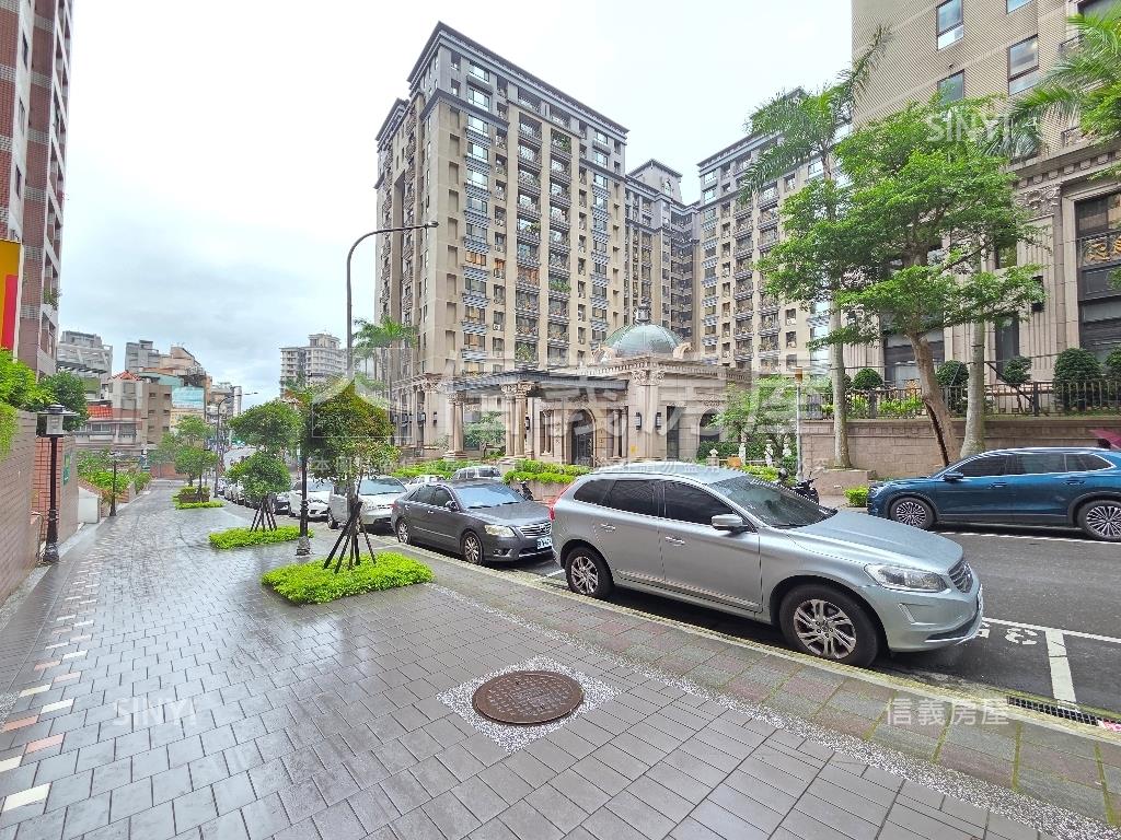 星雲黃金店面稀有釋出房屋室內格局與周邊環境