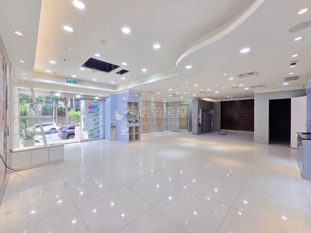 星雲黃金店面稀有釋出房屋室內格局與周邊環境