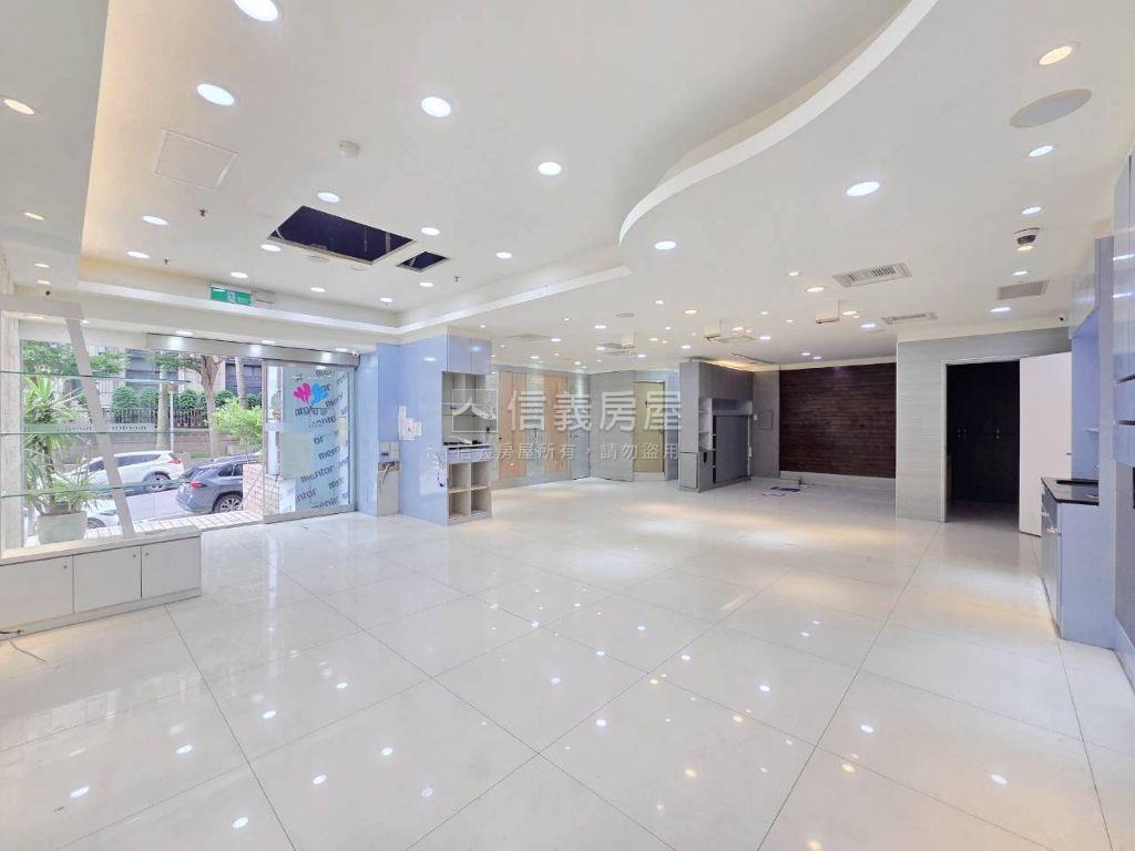 星雲黃金店面稀有釋出房屋室內格局與周邊環境