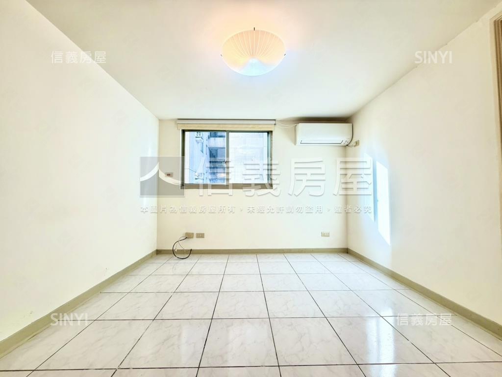 昇陽天廈３房雙衛。全開窗房屋室內格局與周邊環境