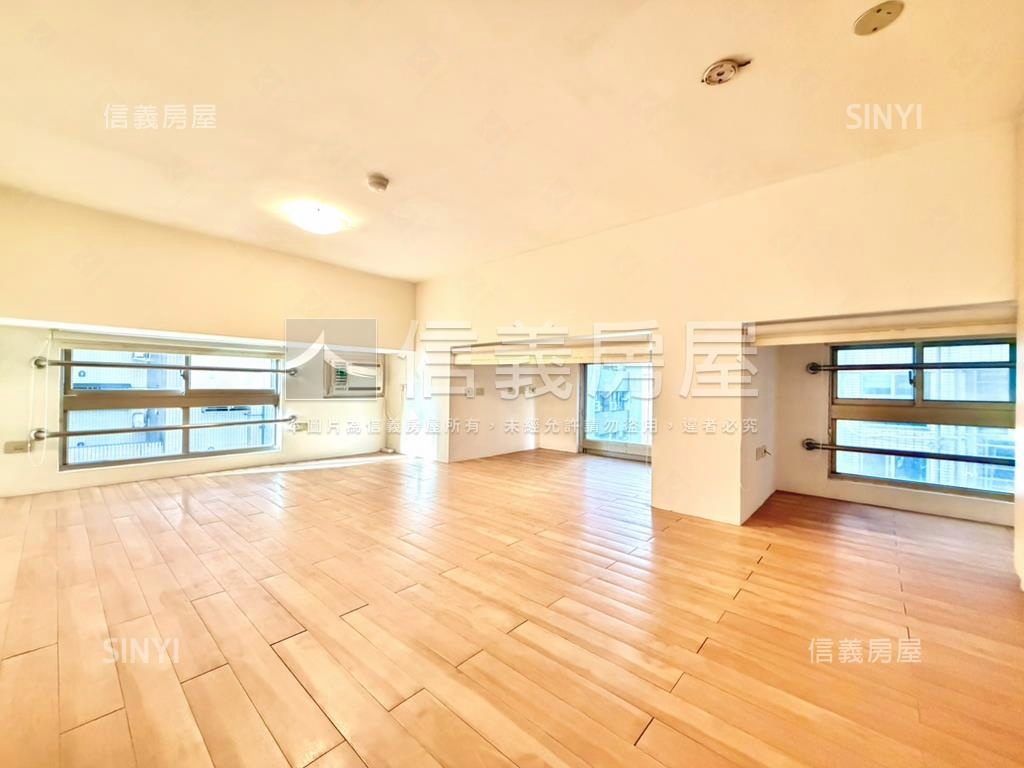 昇陽天廈３房雙衛。全開窗房屋室內格局與周邊環境