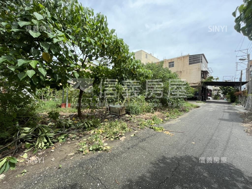 近交流道百坪土地房屋室內格局與周邊環境