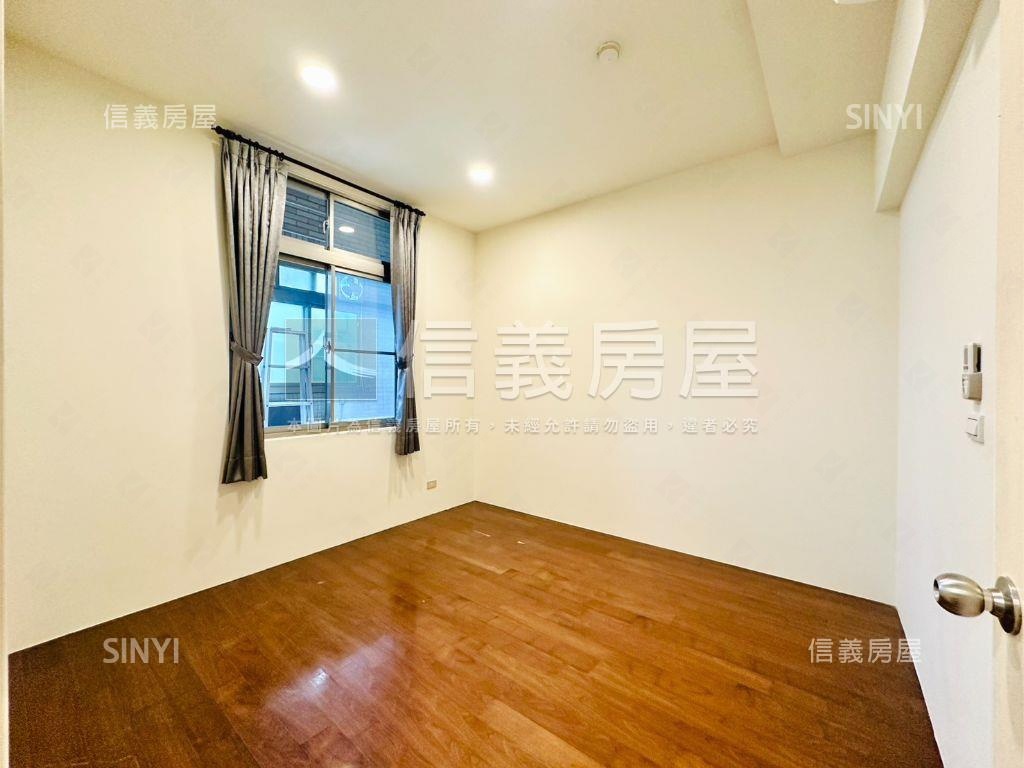 台元明亮美四房房屋室內格局與周邊環境