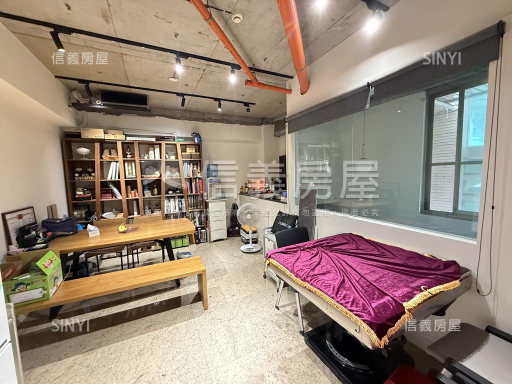 宏盛香頌典藏金店房屋室內格局與周邊環境