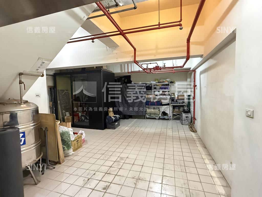 宏盛香頌典藏金店房屋室內格局與周邊環境