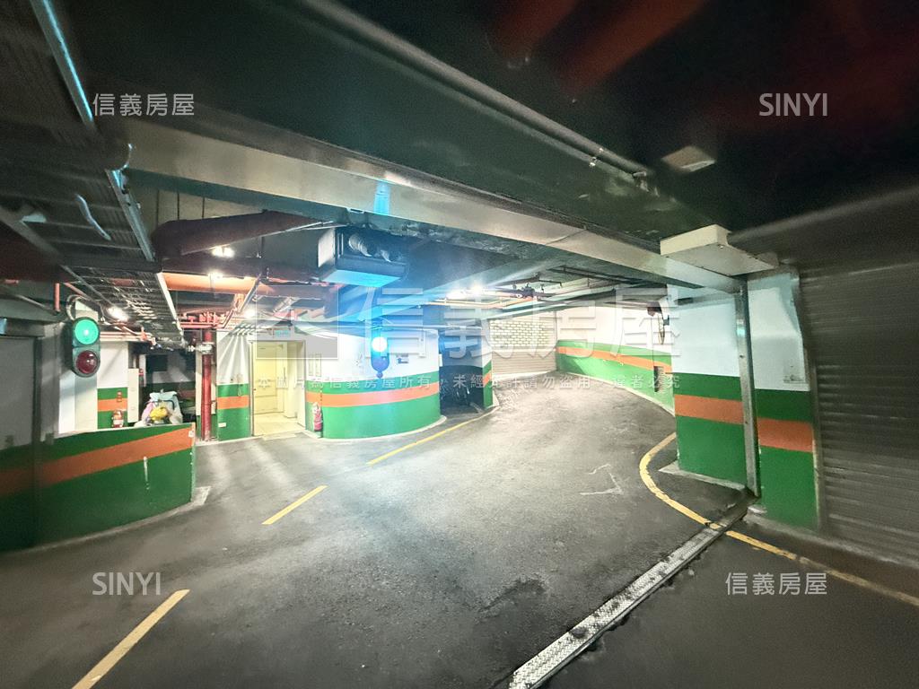 宏盛香頌典藏金店房屋室內格局與周邊環境