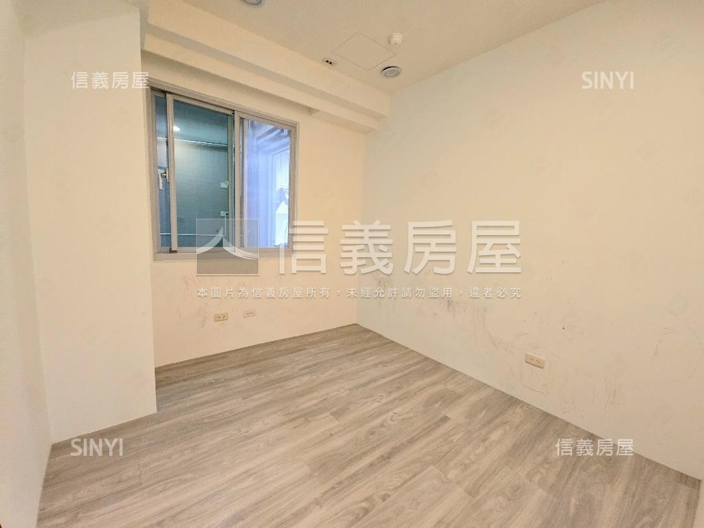 大英。靜謐雅致三房好屋房屋室內格局與周邊環境