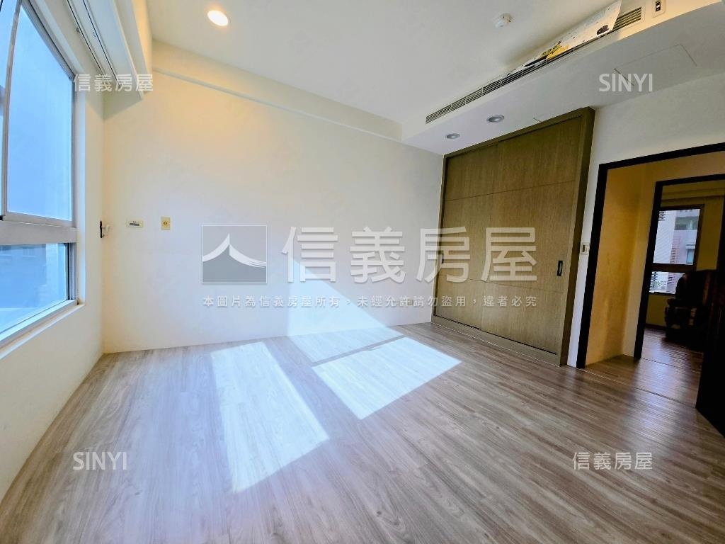 大英。靜謐雅致三房好屋房屋室內格局與周邊環境