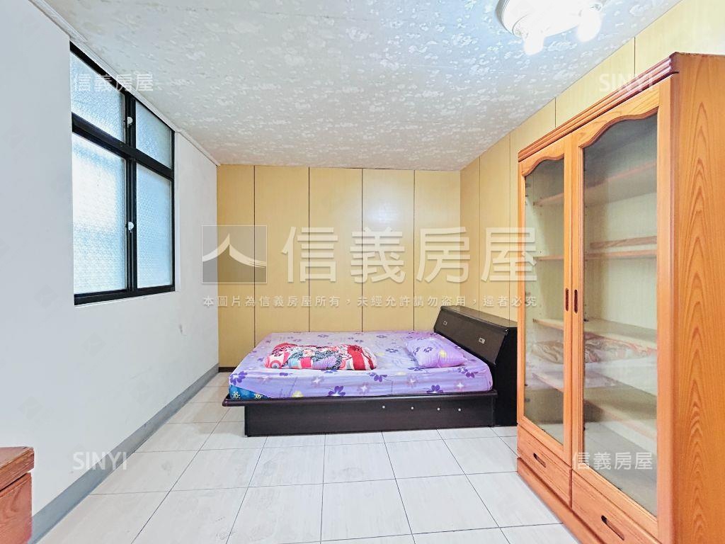 近愛買邊間美透天房屋室內格局與周邊環境