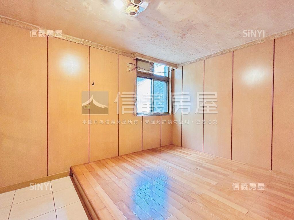近愛買邊間美透天房屋室內格局與周邊環境