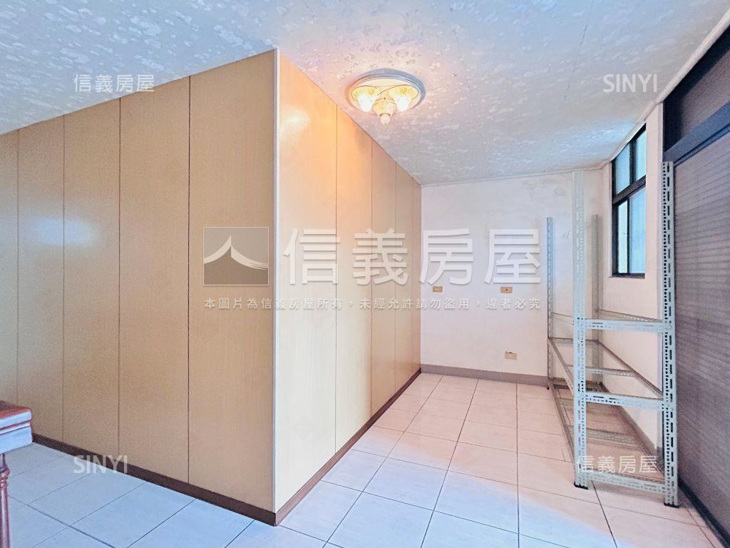 近愛買邊間美透天房屋室內格局與周邊環境