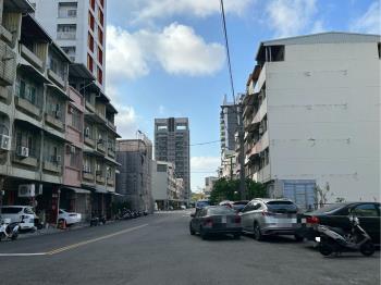 近蓮池潭陽明交大土地