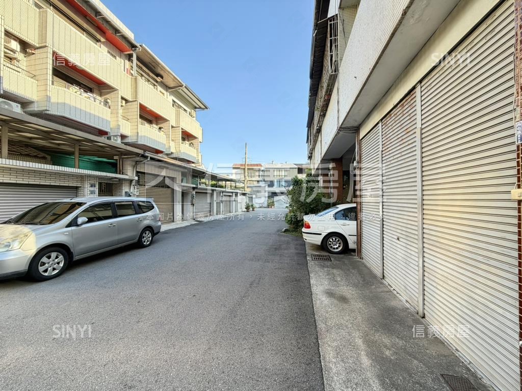 近新光遠百活路透天房屋室內格局與周邊環境