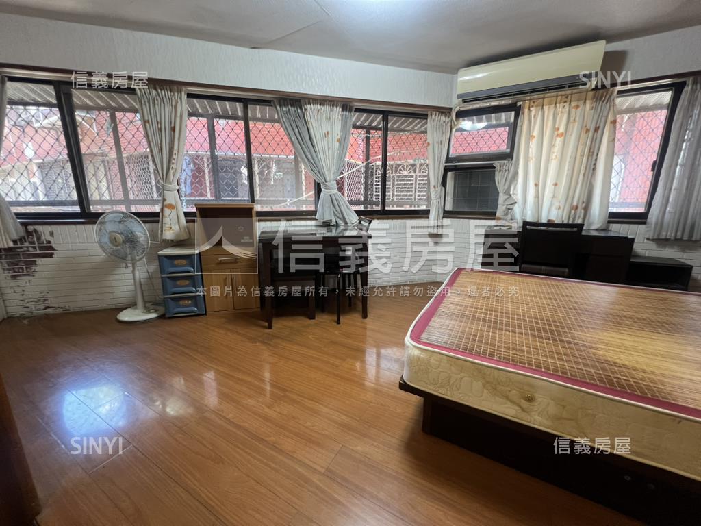 南京吉祥朝南電梯華廈房屋室內格局與周邊環境