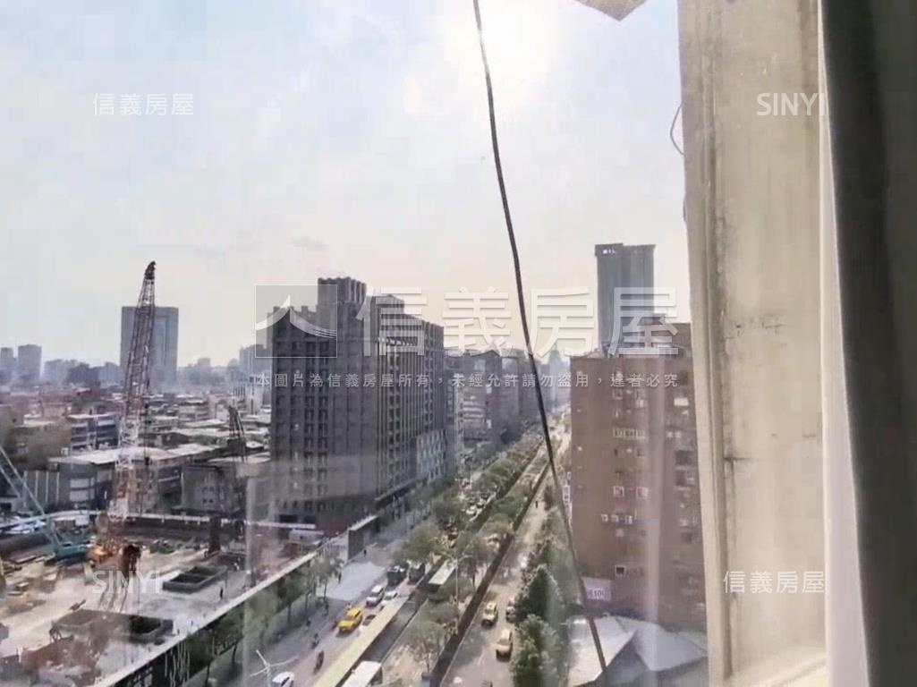 漂亮裝潢近捷運四房高樓房屋室內格局與周邊環境