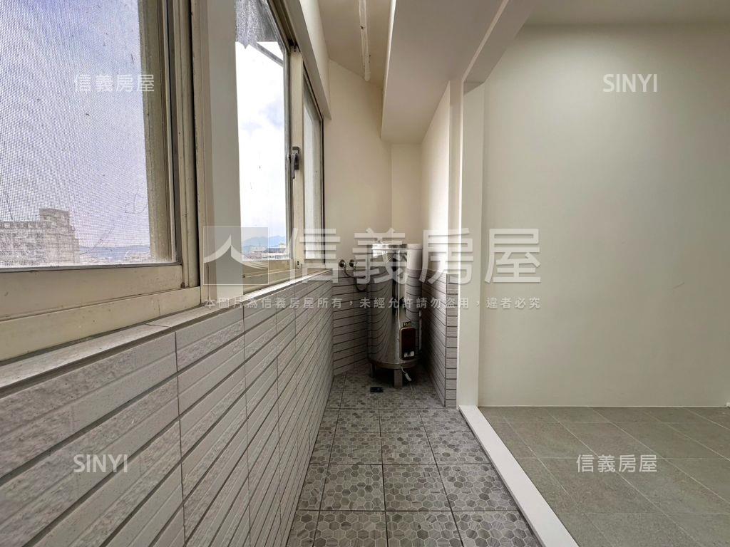 民生名人朝外低總管理三房房屋室內格局與周邊環境