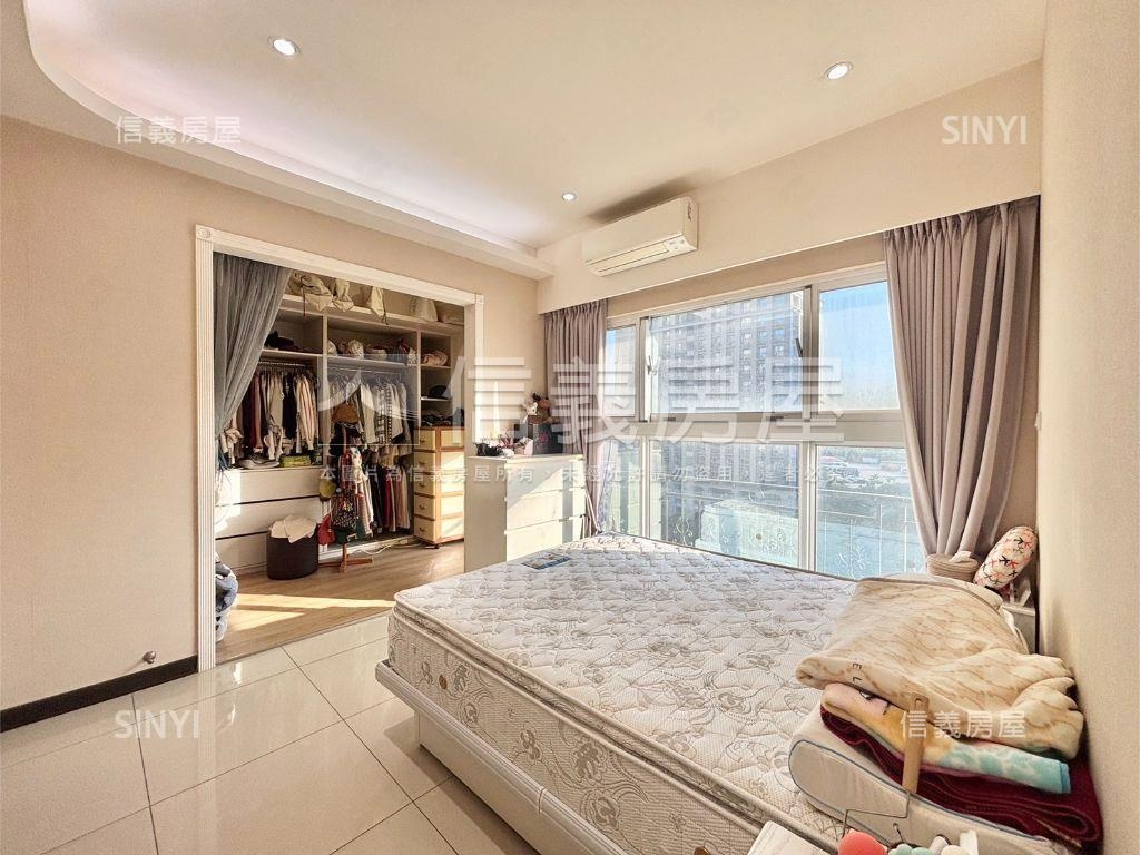 專任伯爵公園景觀三房車位房屋室內格局與周邊環境