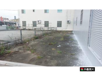 永大路二段旁方正土地