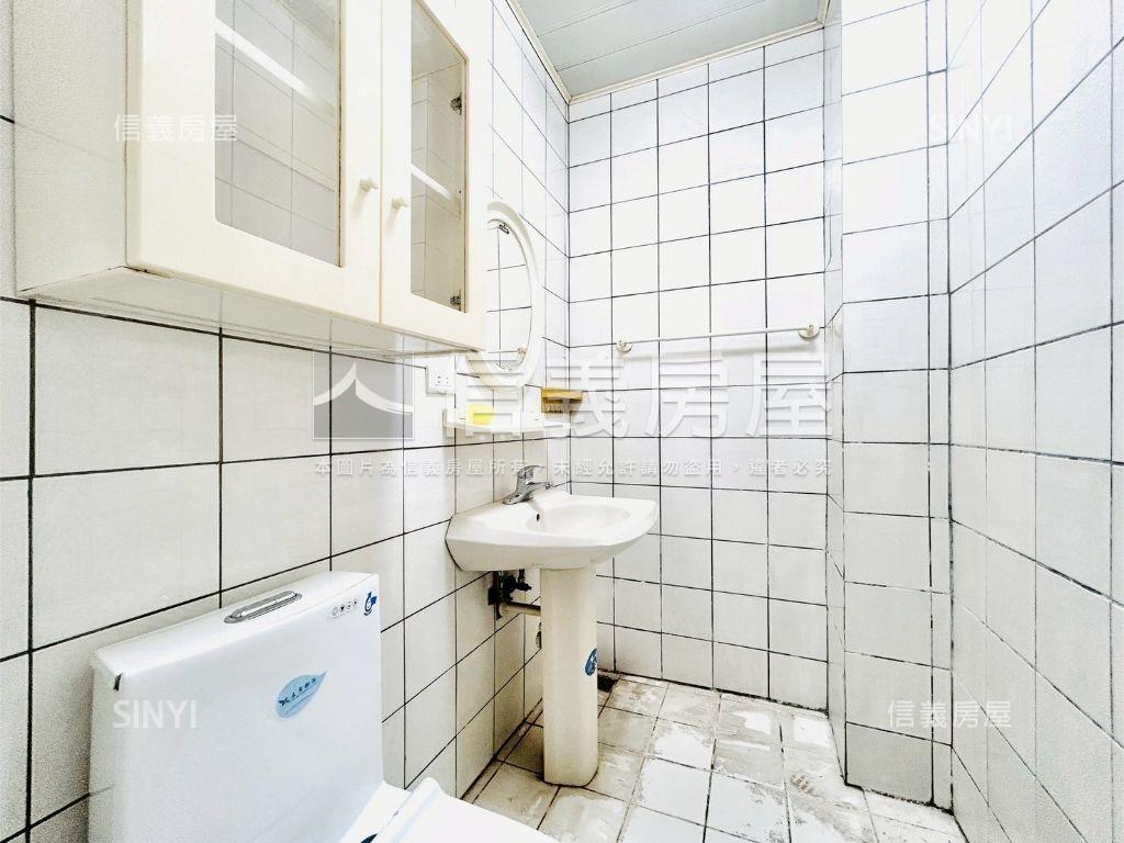 兩房一室大空間房屋室內格局與周邊環境