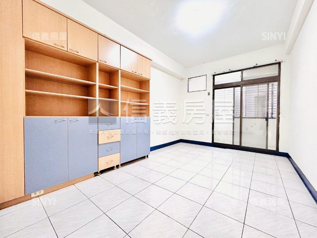 兩房一室大空間房屋室內格局與周邊環境