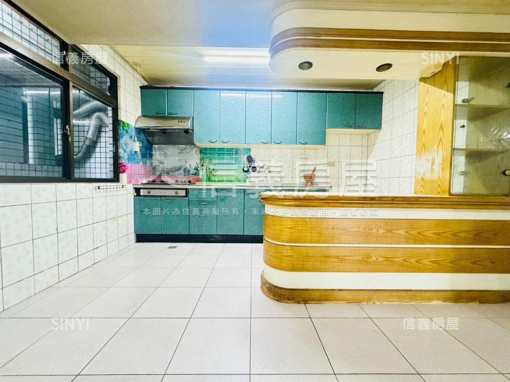 大唐江山甲區稀有美屋房屋室內格局與周邊環境