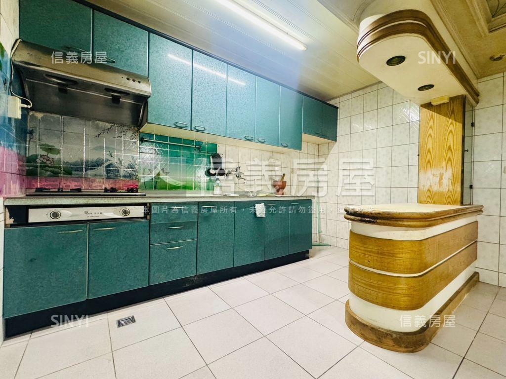 大唐江山甲區稀有美屋房屋室內格局與周邊環境