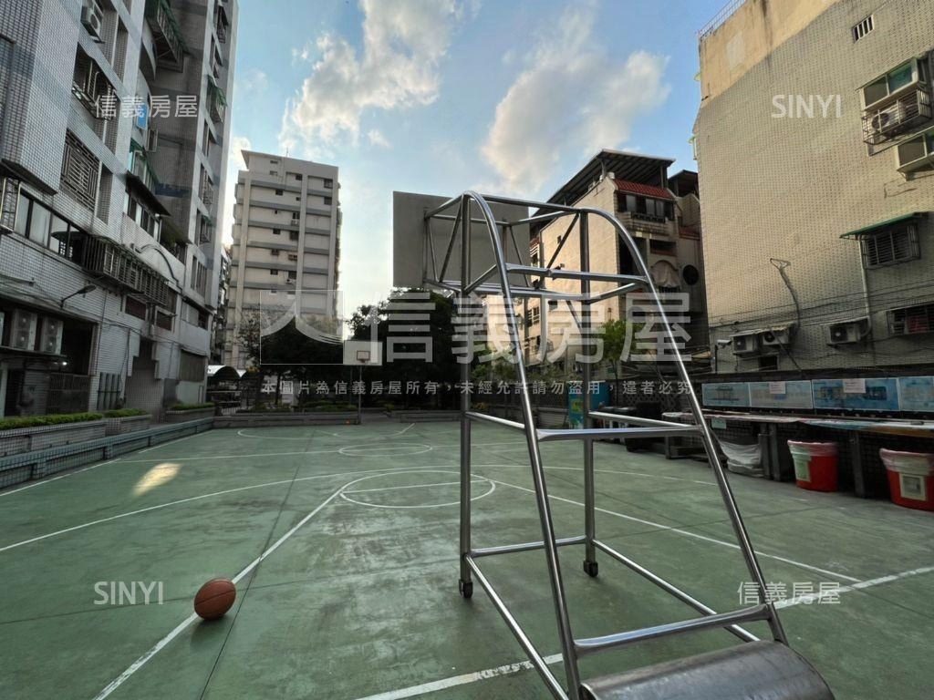 大唐江山甲區稀有美屋房屋室內格局與周邊環境