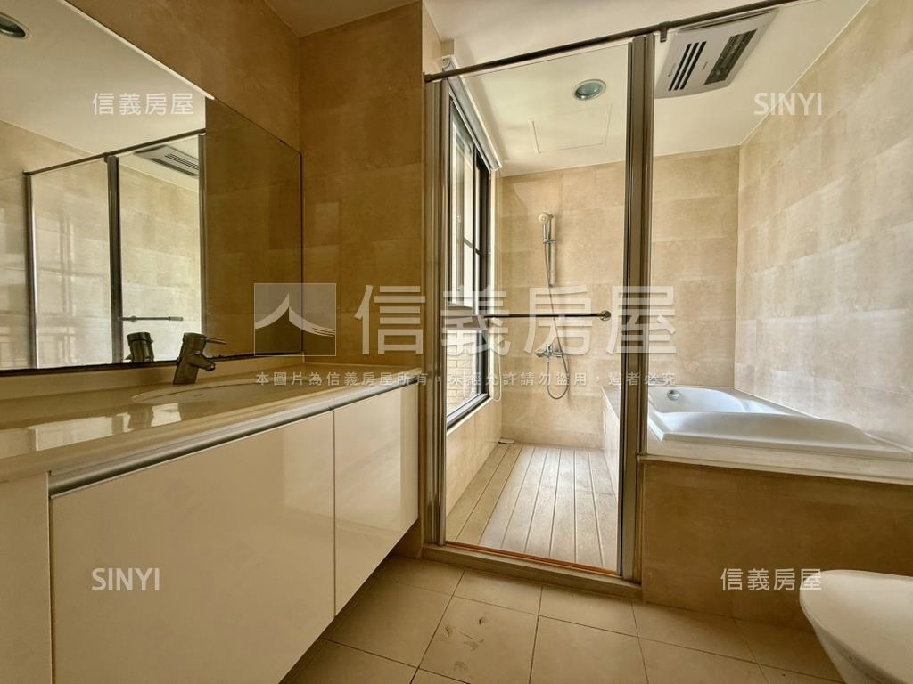 極光琉璃．高樓四房房屋室內格局與周邊環境
