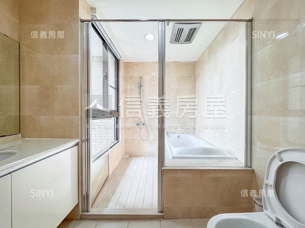 極光琉璃．高樓四房房屋室內格局與周邊環境