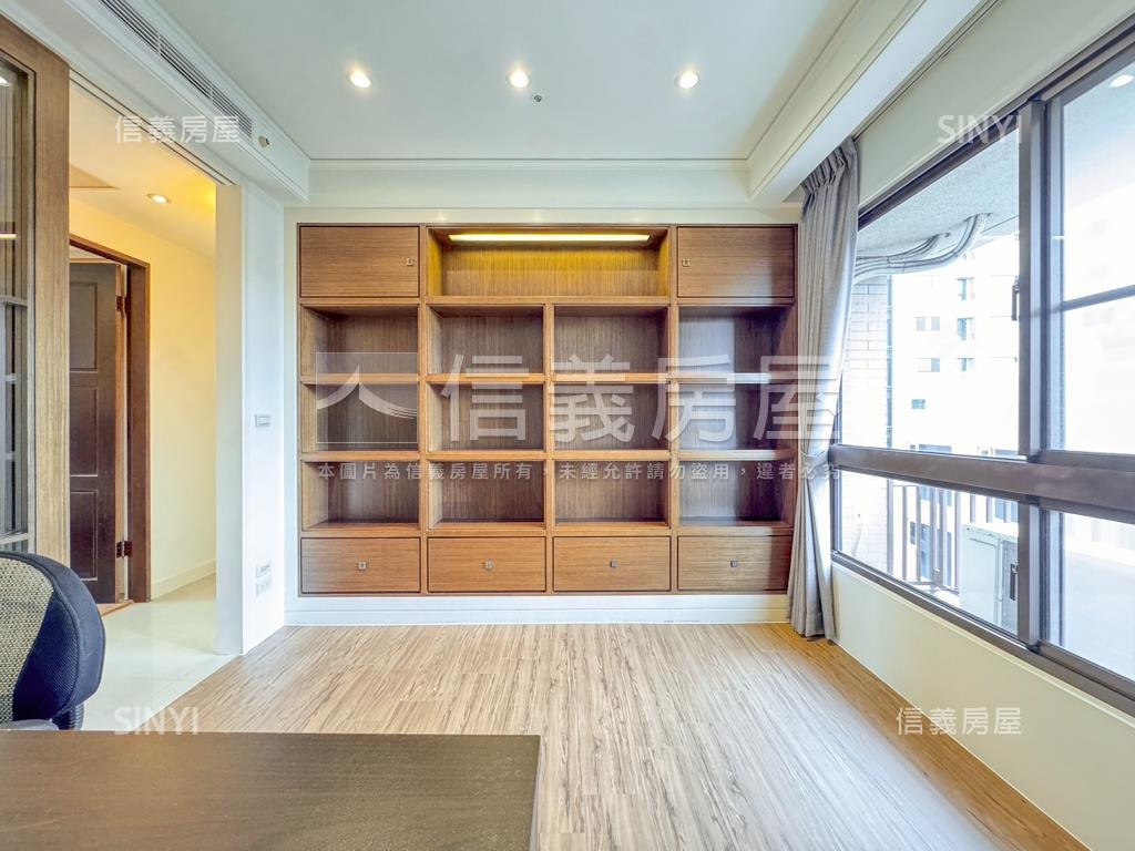 極光琉璃．高樓四房房屋室內格局與周邊環境