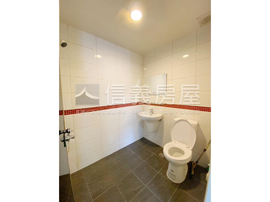 近連城錦和站｜收租套房房屋室內格局與周邊環境