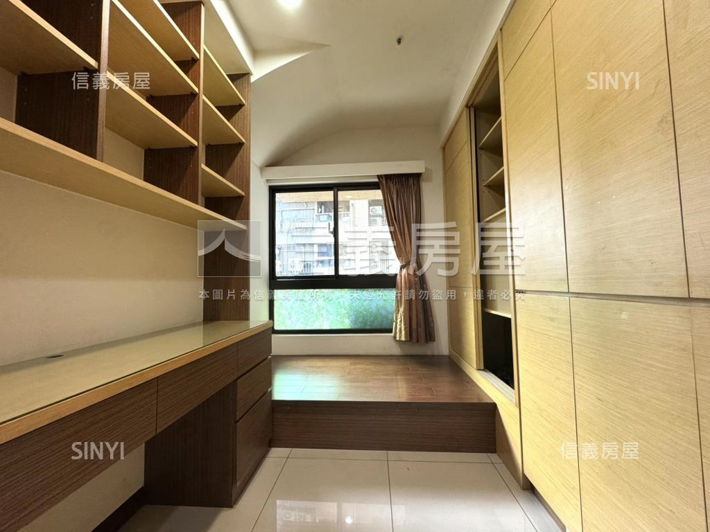 春城大砌兩房車位房屋室內格局與周邊環境