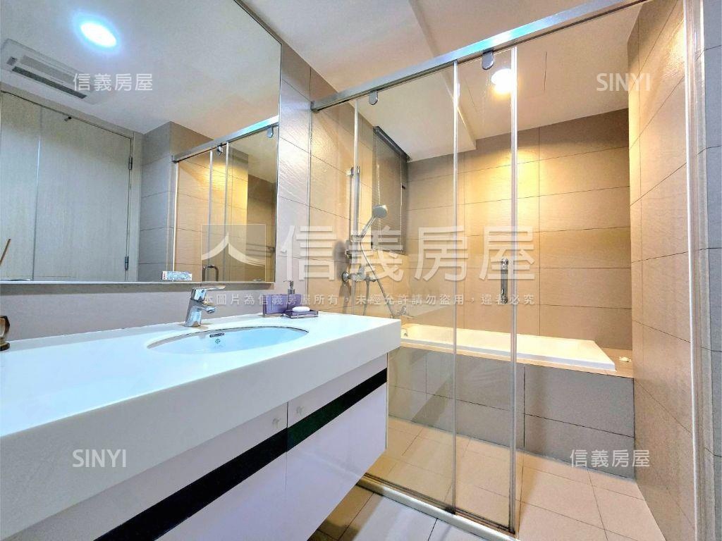 聯上世界高樓層４房雙車位房屋室內格局與周邊環境