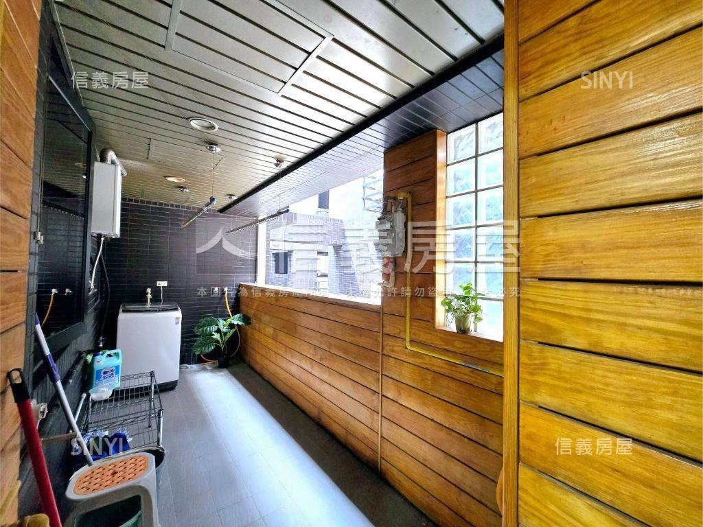 聯上世界高樓層４房雙車位房屋室內格局與周邊環境