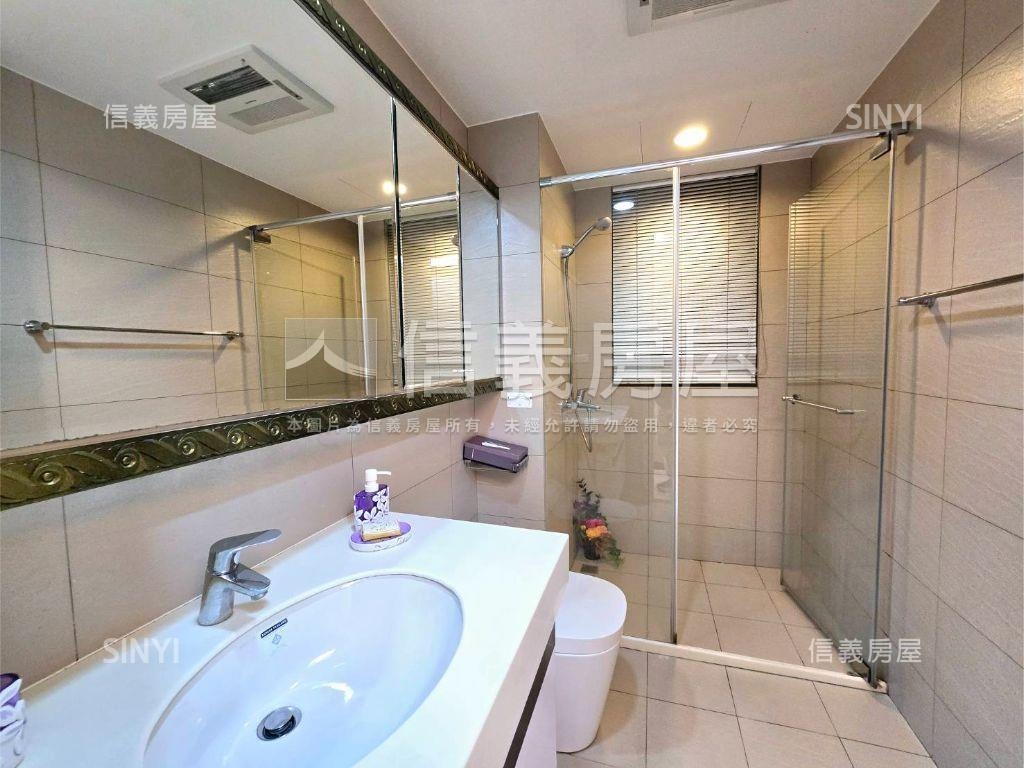 聯上世界高樓層４房雙車位房屋室內格局與周邊環境