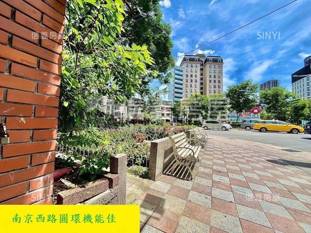 後站圓環商三面寬店面房屋室內格局與周邊環境