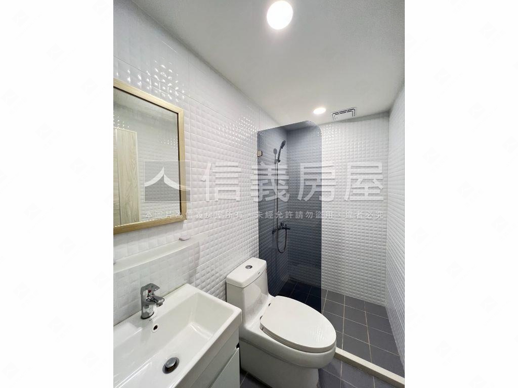 中央美宅買方收１％服務費房屋室內格局與周邊環境